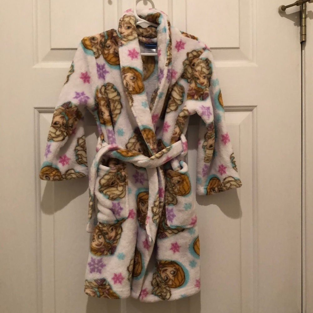 Disney Elsa and Anna soft bathrobe, girls  Size 6